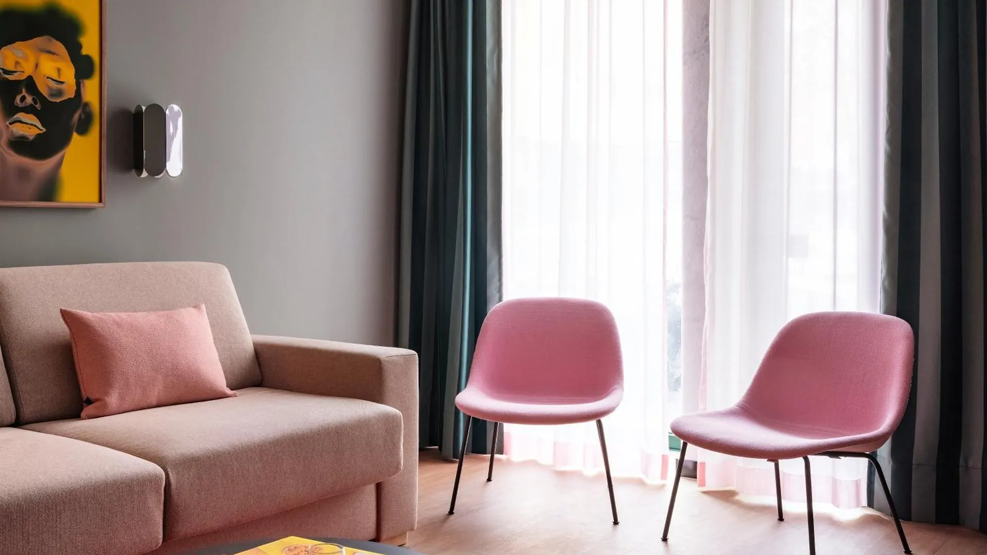 Numa Lisbon Anjos Aparthotel 4*,