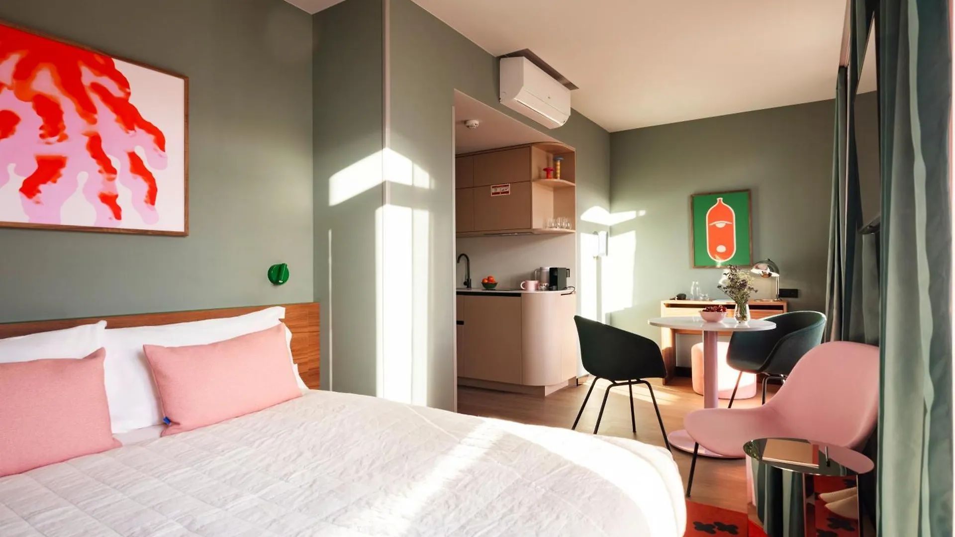 Numa Lisbon Anjos Aparthotel 4*,  Portugal