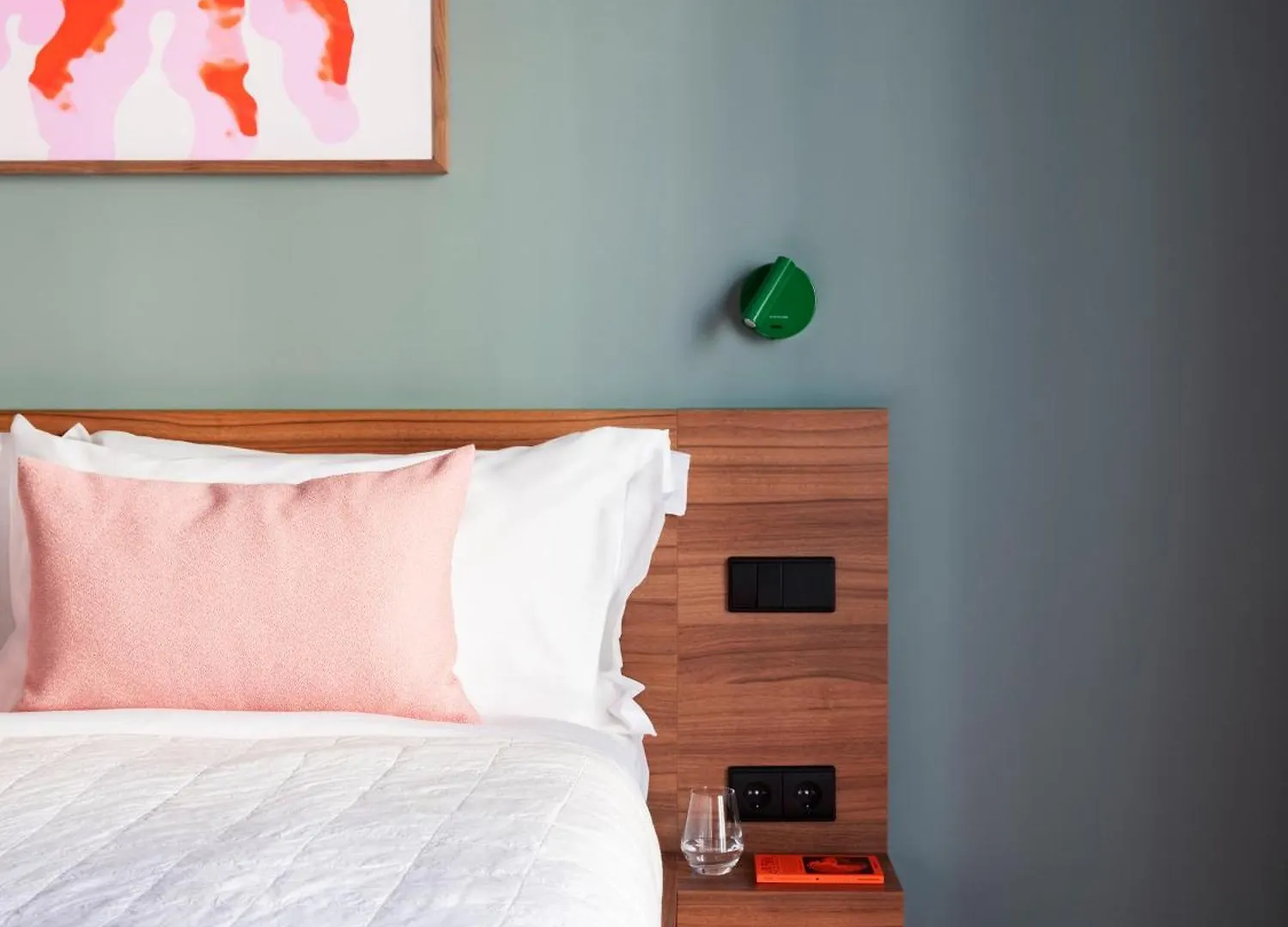 Numa Lisbon Anjos Aparthotel 4*,